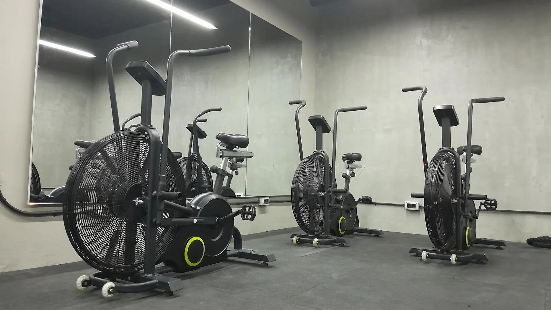 Shade Suites & Studios Beirut 0*,